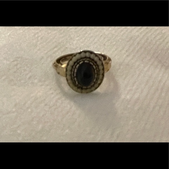 Avon Ring & Matching Pendant - Picture 9 of 10